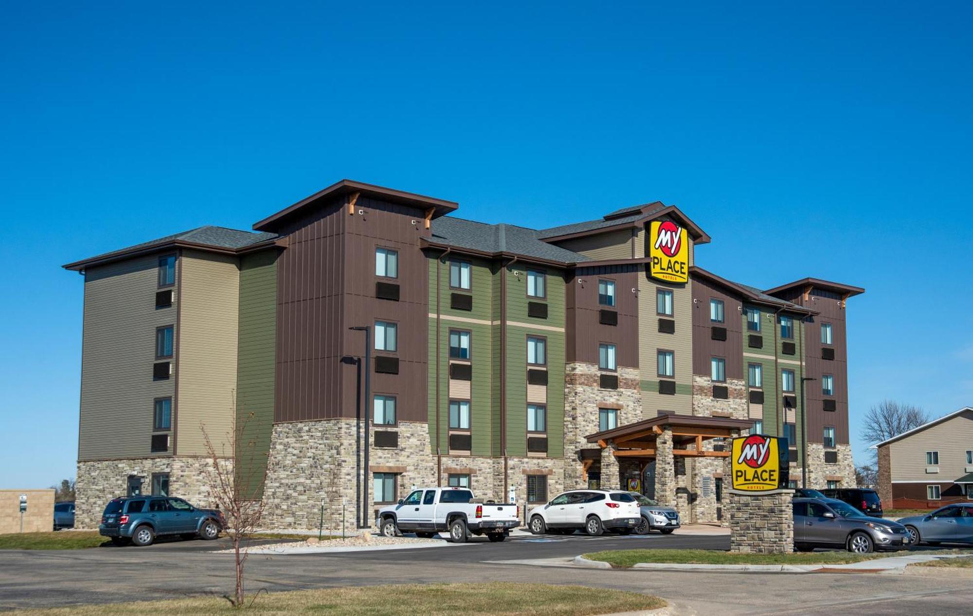 My Place Hotel-Watertown, Sd Exterior photo